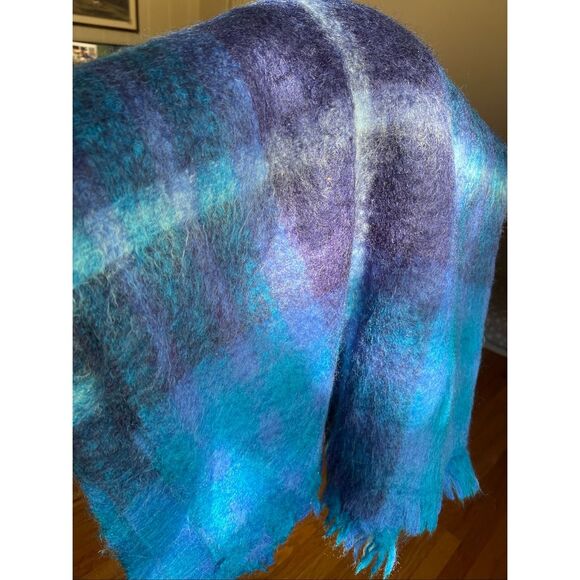 Vintage 1996 Mohair Wool Blue Plaid Blanket Throw 50x70” - Picture 3 of 6